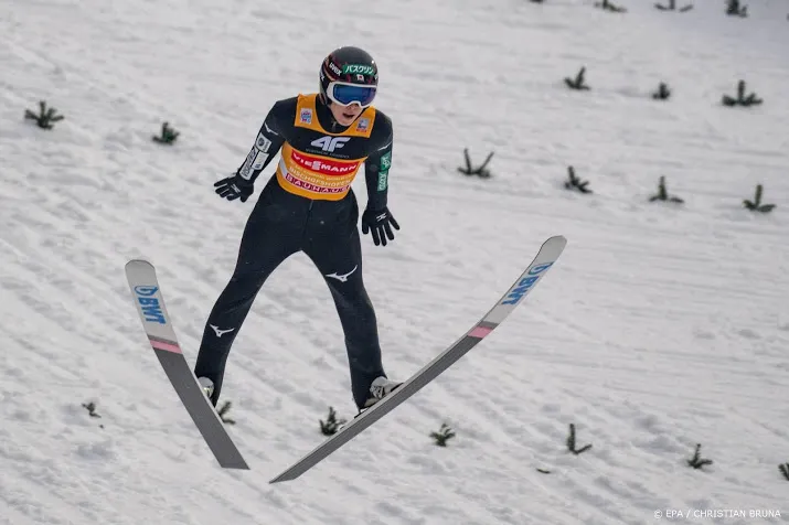 grand slam voor skispringer kobayashi