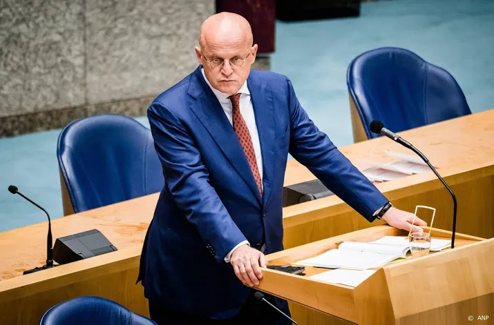 grapperhaus geen seconde spijt van vroege steun aan de jonge