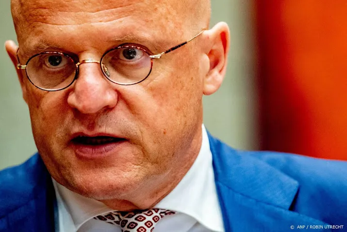grapperhaus stop met pillen op festivals