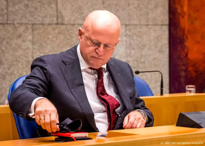grapperhaus vrijdag weer overleg met kerken