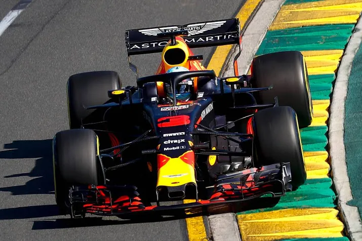 gridstraf ricciardo in thuisrace