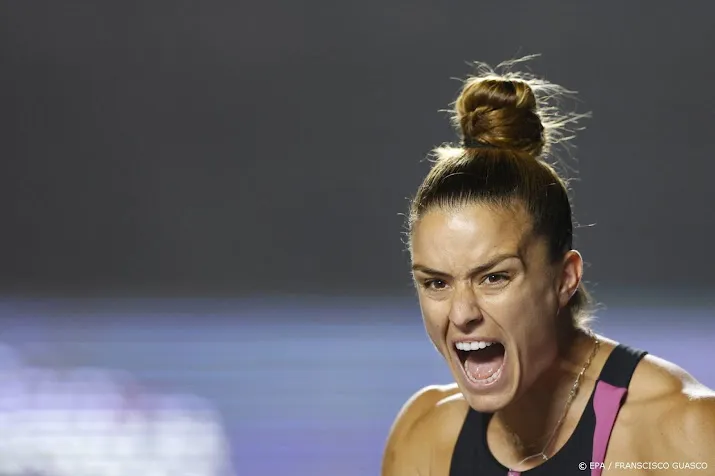 griekse tennisster sakkari grijpt laatste ticket wta finals