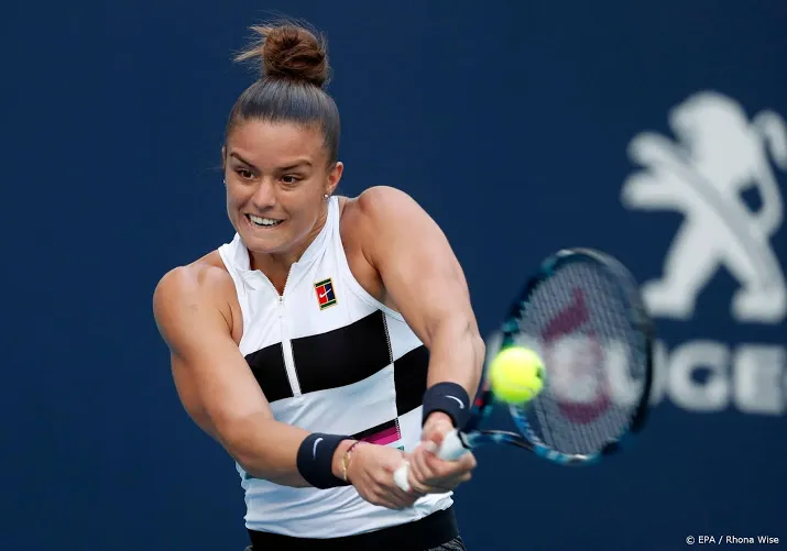 griekse tennisster sakkari wint eerste titel