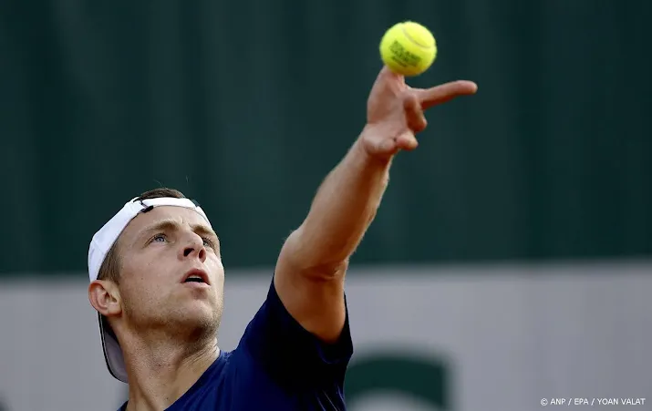 griekspoor in vier sets langs amerikaan mcdonald op roland garros