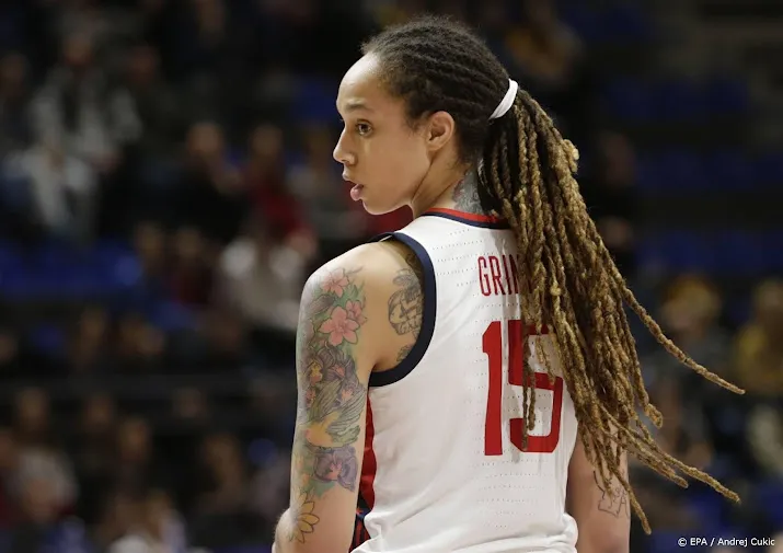 griner basketbalt eerste competitieduel na gevangenschap