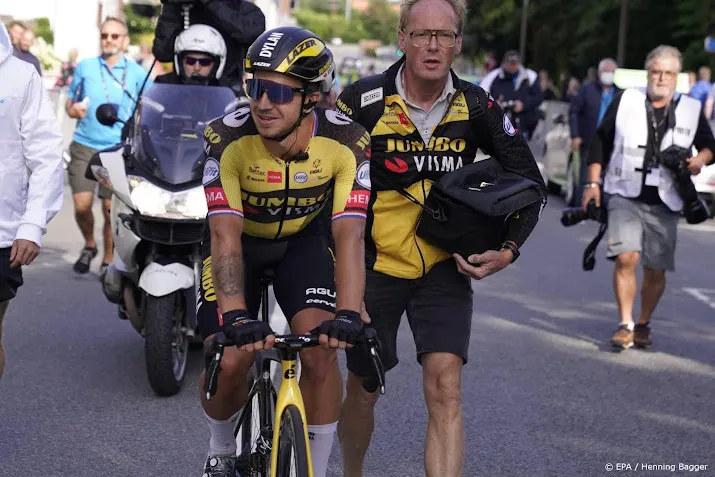 groenewegen verlaat parijs nice als gevolg van crash