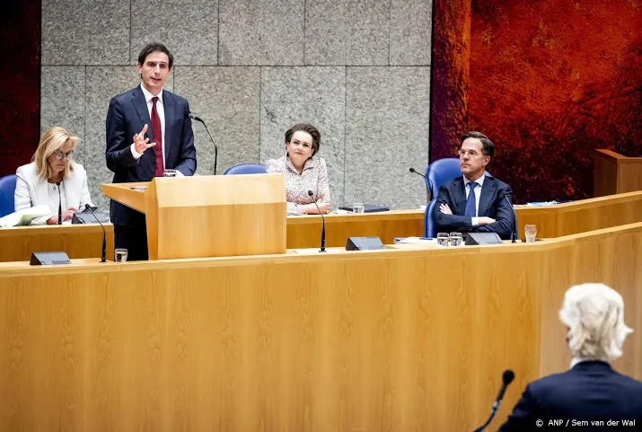groot deel oppositie keurt handelen kabinet af