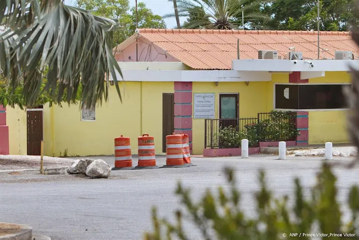 grootste openluchtbordeel van het caribisch gebied naar veiling