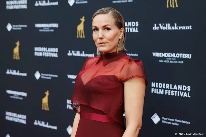 grootste toneelprijzen nog eenmaal niet genderneutraal