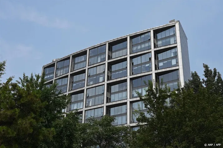 grote chinese schaduwbank zhongzhi vraagt faillissement aan