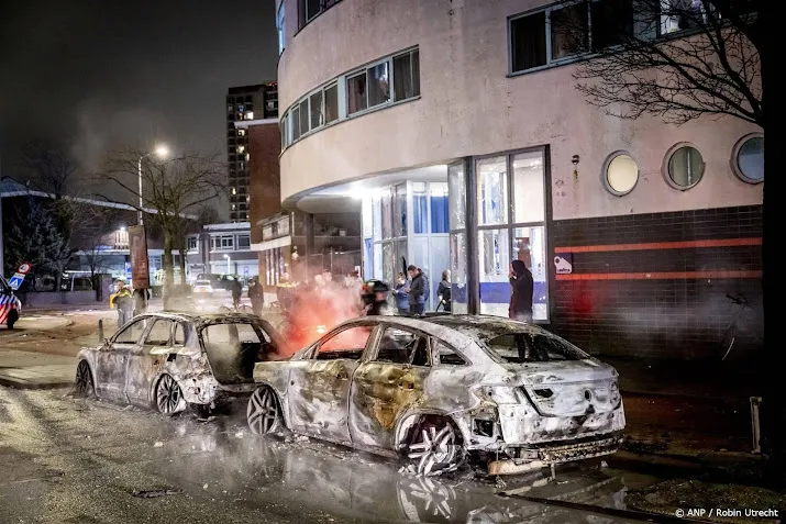 haagse rellen eritreeers in opsporing verzocht