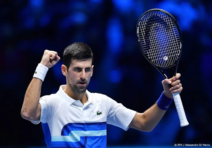 haarhuis kijkt met nieuwsgierigheid naar bizarre rel djokovic