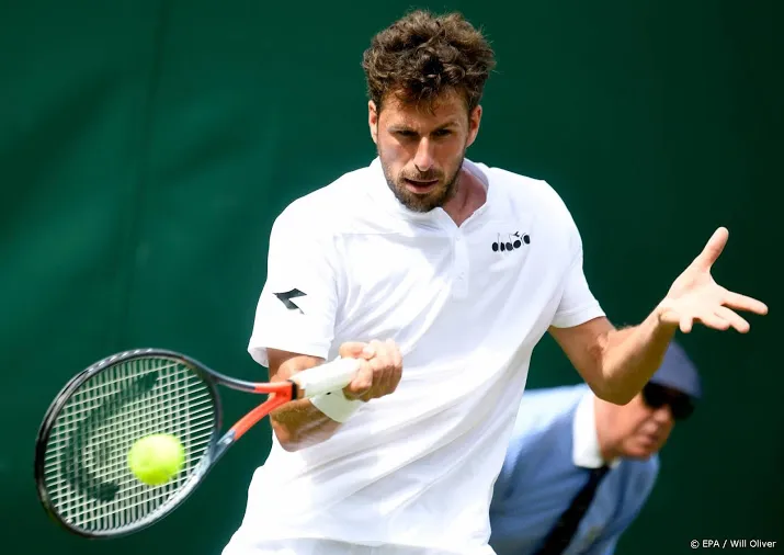 haase bereikt tweede ronde in winston salem