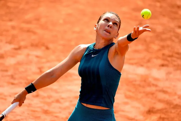 halep heeft het een set lastig met petkovic