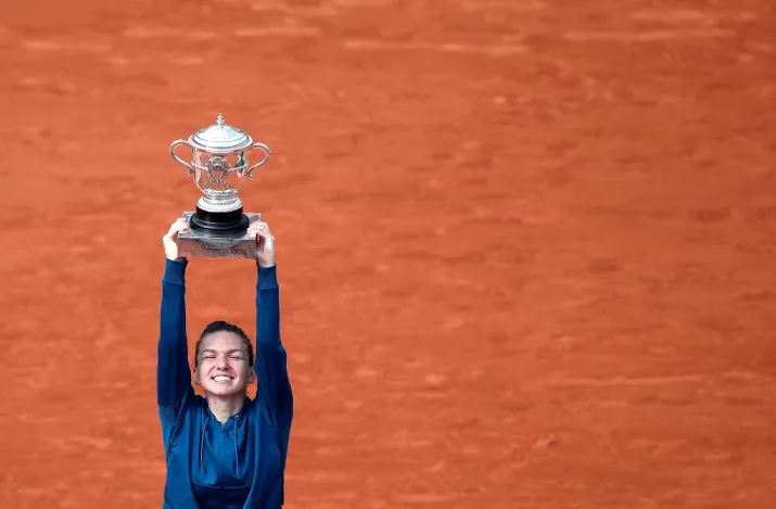 halep in vervoering in parijs
