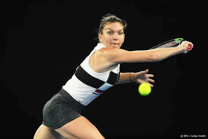 halep ontsnapt aan uitschakeling