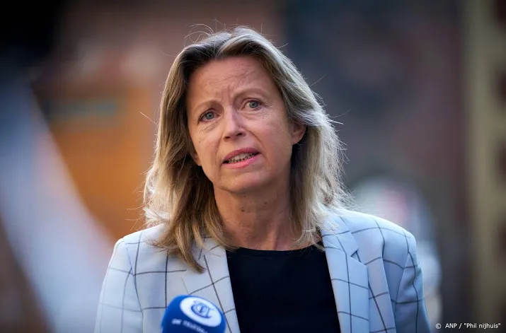 half miljard om gemeente en provincie coronacrisis door te helpen