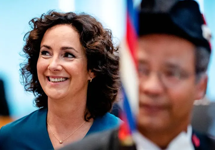 halsema beedigd tot burgemeester amsterdam