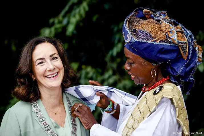 halsema biedt excuses aan voor rol amsterdam in slavernijverleden