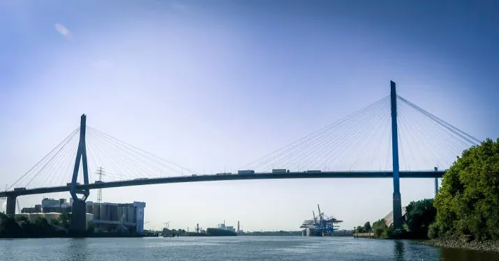 hamburgse brug te hoog voor nederlandse