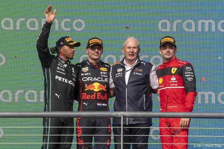 hamilton en leclerc zien ferrari verstappen tijdperk voorkomen