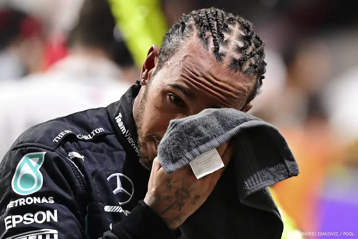 hamilton probeerde met al zijn ervaring verstandig te zijn