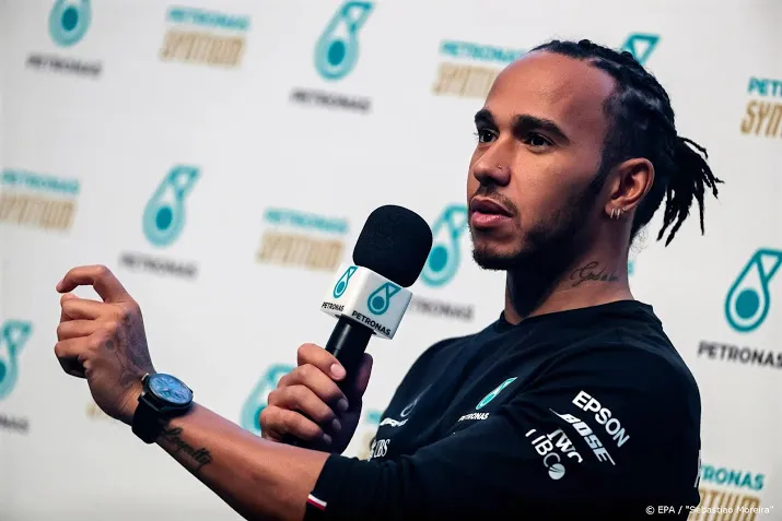 hamilton voorspelt stoelendans in formule 1