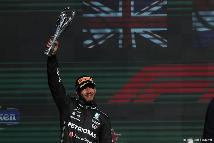 hamilton ziet tweede plek als revanche na diskwalificatie in vs