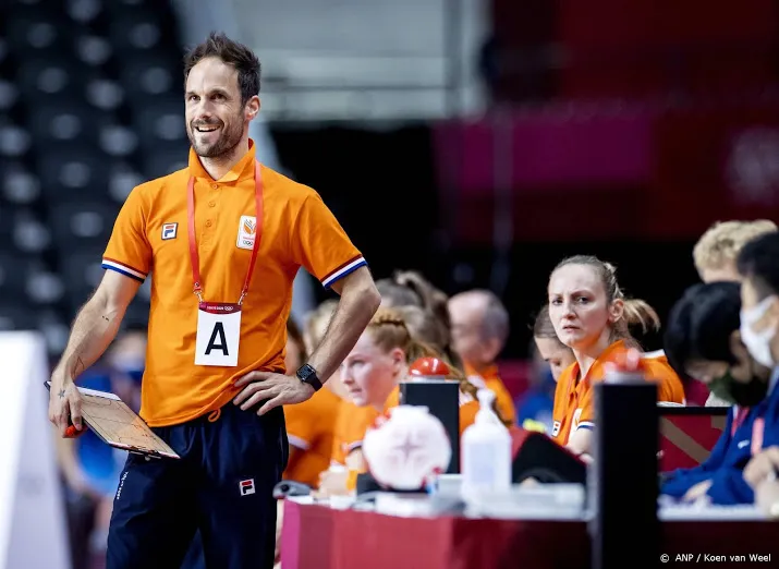 handbalcoach mayonnade gaat met oranje voor winst op vaderland