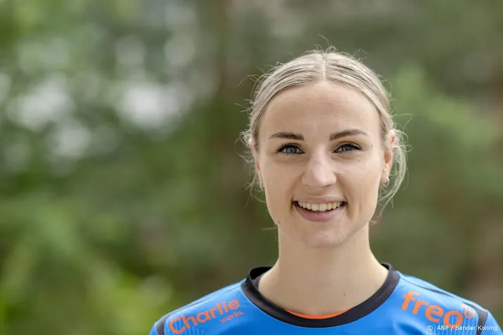 handbalkeepster duijndam met burn outklachten uitgeschakeld