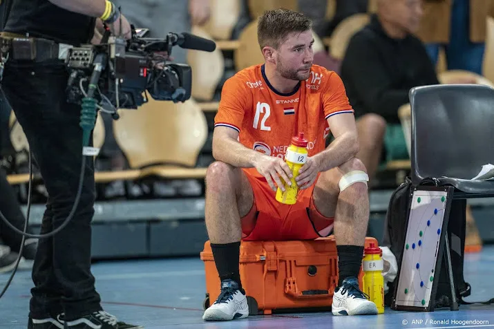 handballers starten ek kwalificatie zonder sterspeler steins