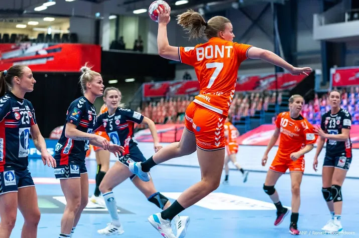 handbalsters hard onderuit tegen noorwegen 25 32