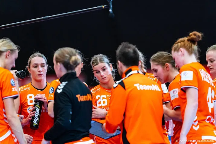 handbalsters in nood we blijven hechte groep