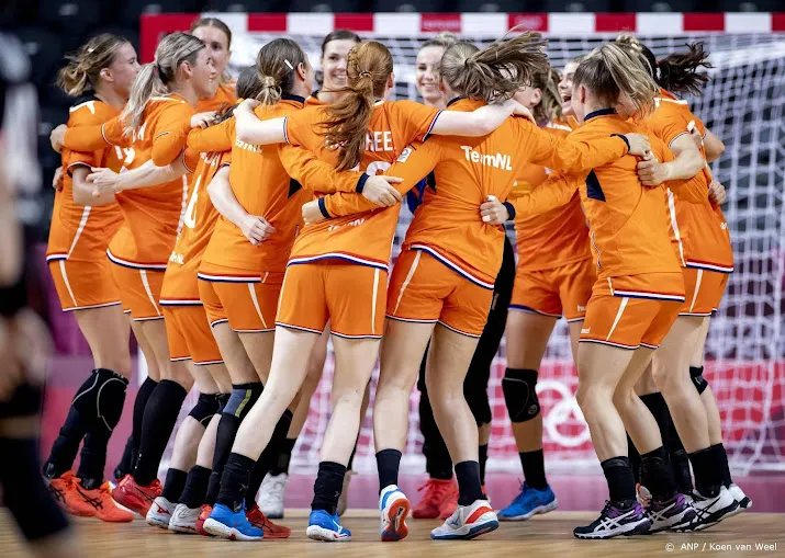 handbalsters winnen in doelpuntrijk duel van zuid korea 43 36