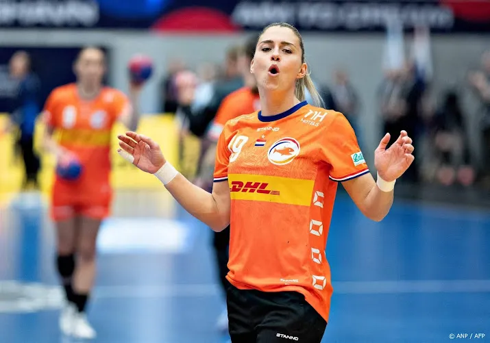 handbalsters winnen ook tweede groepsduel op wk ruim van congo