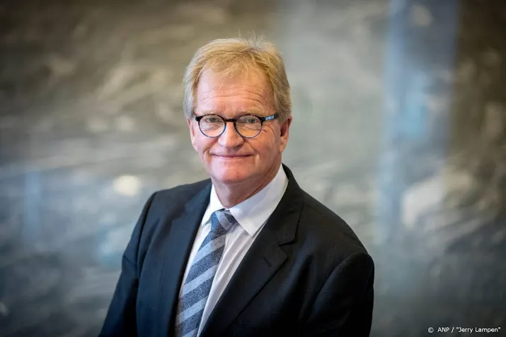 hans de boer blijft langer voorzitter vno ncw