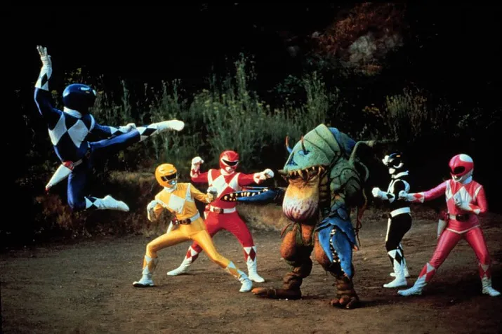 hasbro neemt de power rangers over