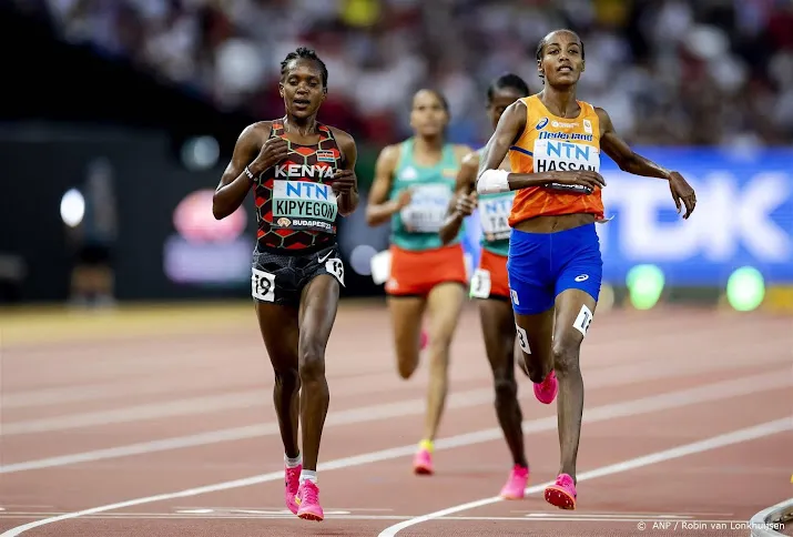 hassan loopt alles op kop en snelt naar wk finale 5000 meter