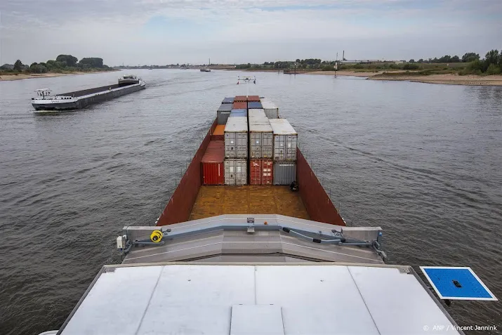 haven terneuzen vlissingen en gent boekt recordjaar door oorlog