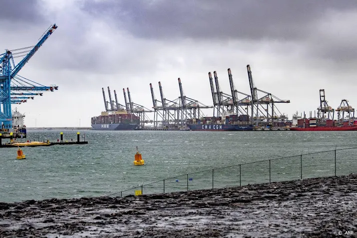 havenbedrijf verwacht nog zeker een jaar toeleveringsproblemen