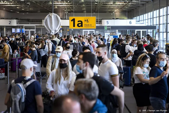 heel nederland is nu rood op coronakaart europa dankzij daling