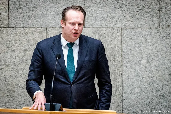 heerma voer verplichte maatschappelijke diensttijd in