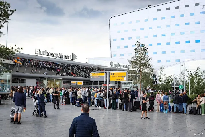 heijmans bouwt uitbreiding terminal eindhoven airport