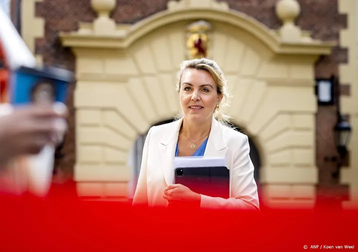 heijnen wil dat ns overlast voor reiziger zoveel mogelijk beperkt