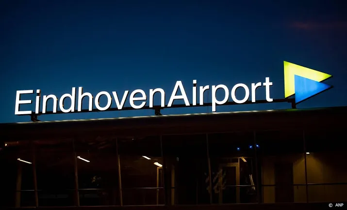 hele late vluchten eindhoven airport in oktober 2020 in de ban