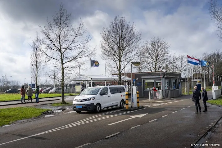 hele week minder dan 2000 asielzoekers in aanmeldcentrum ter apel