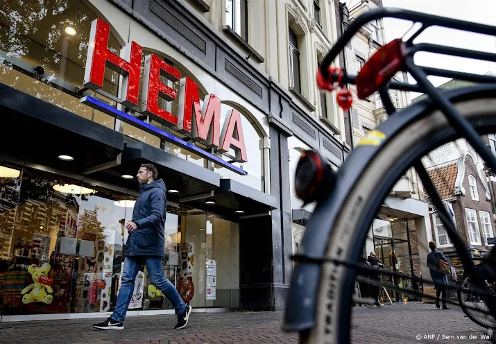 hema haalt babymagazine weg om tekst van speen tot seksspeeltje