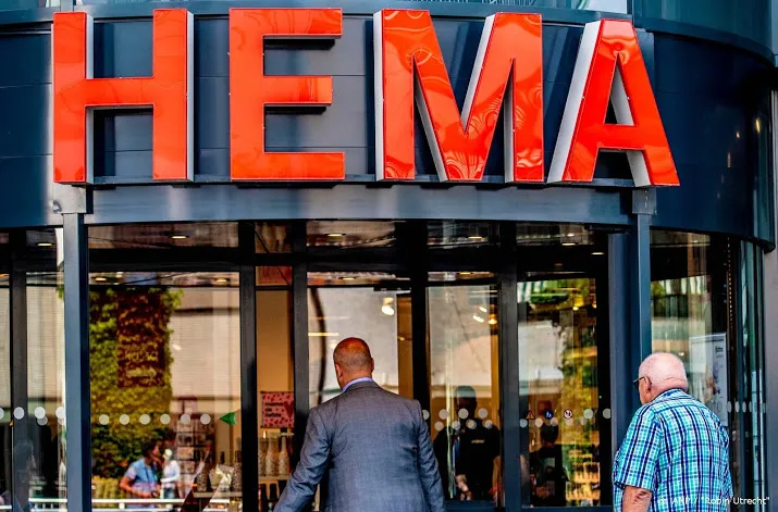 hema haalt trui uit handel om runenteken
