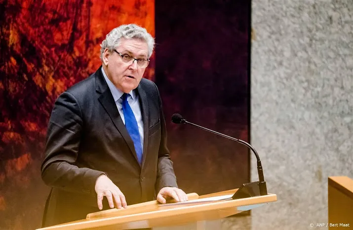 henk krol wil namens bvnl van van haga weer de kamer in