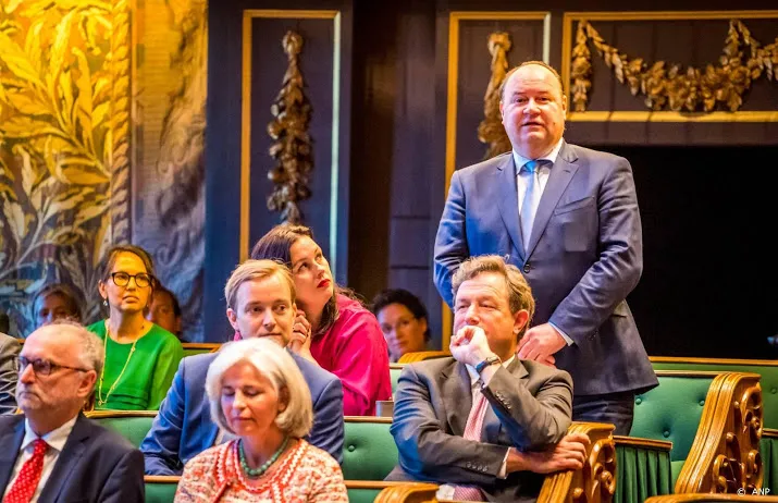henk otten fvd overweegt juridische stappen
